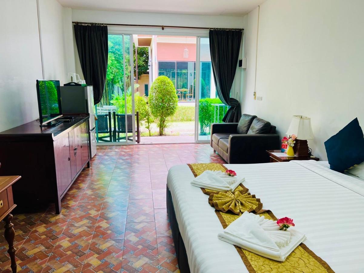 Bora Bora Villa Phuket Chalong Dış mekan fotoğraf